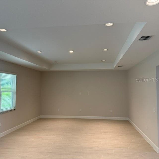 380 DUSTY COURT — photo 13 of 22