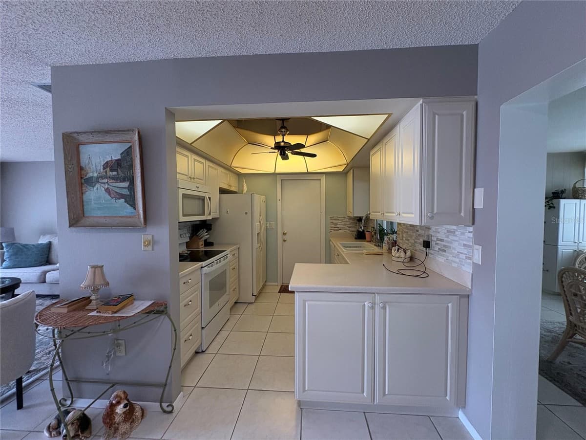 1612 ELMWOOD DRIVE — photo 11 of 44