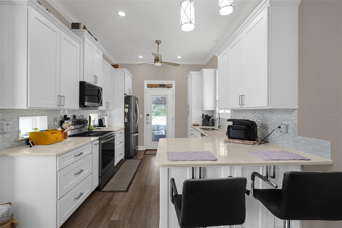 3261 FISH HAWK DRIVE — photo 3 of 43