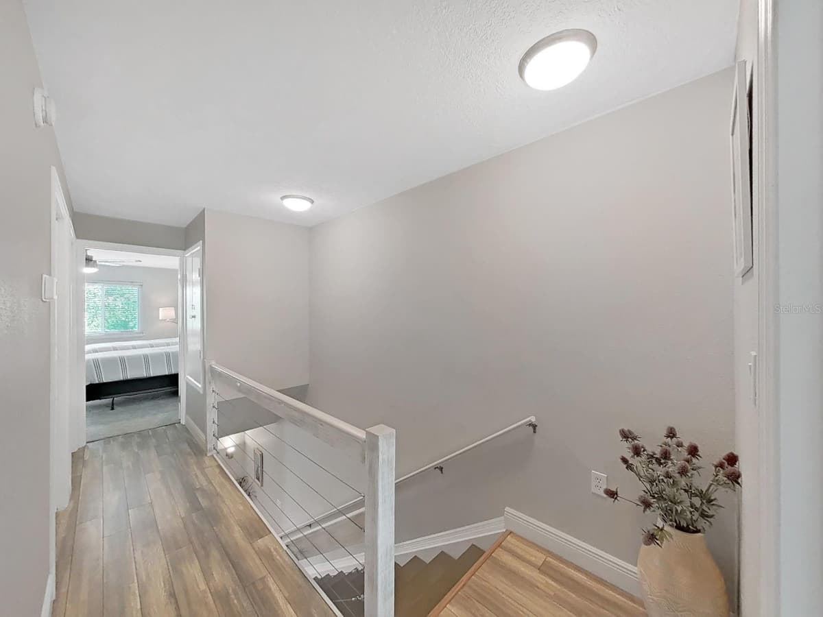 433 PAULA DRIVE — photo 23 of 43