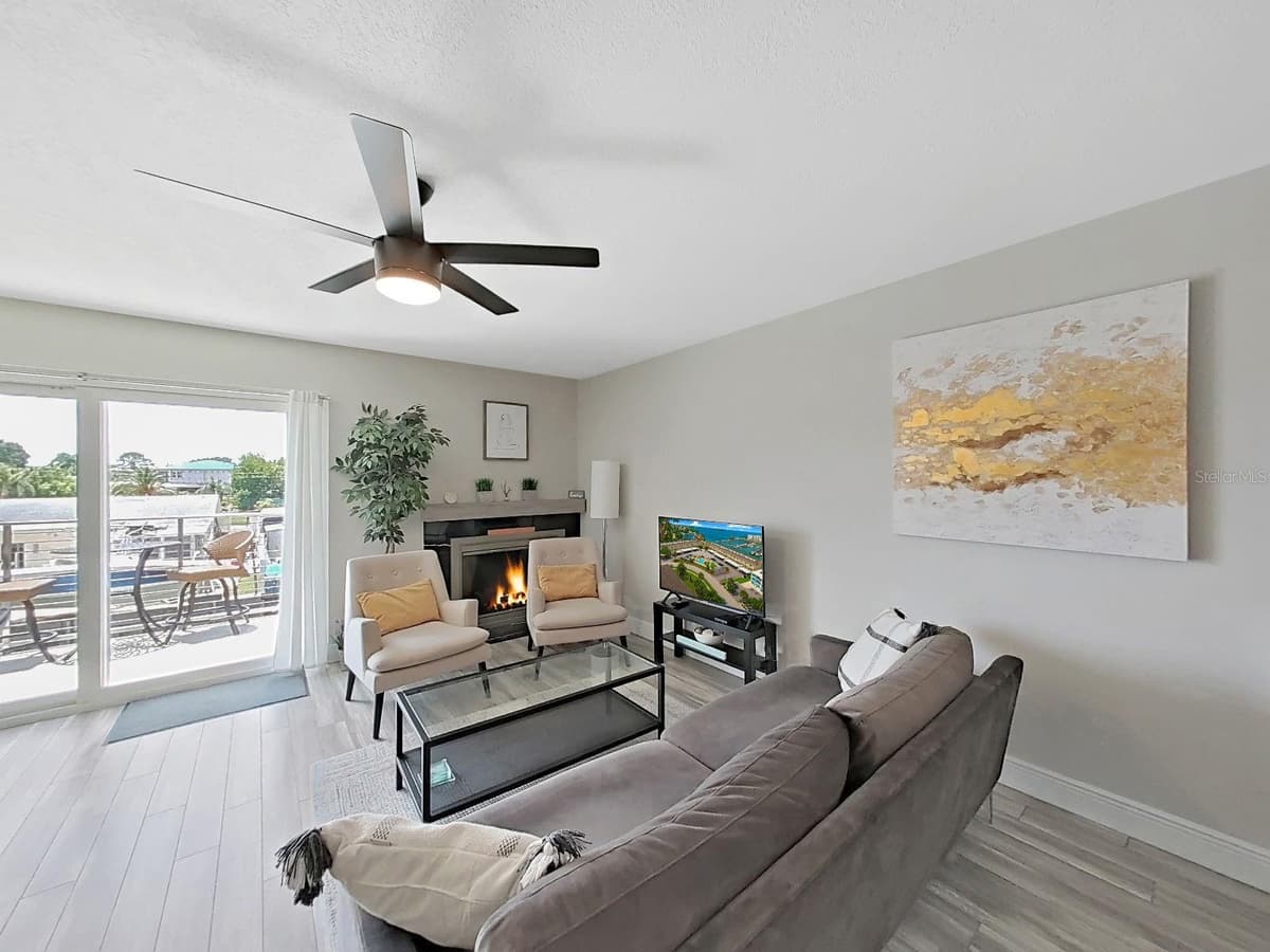 433 PAULA DRIVE — photo 17 of 43