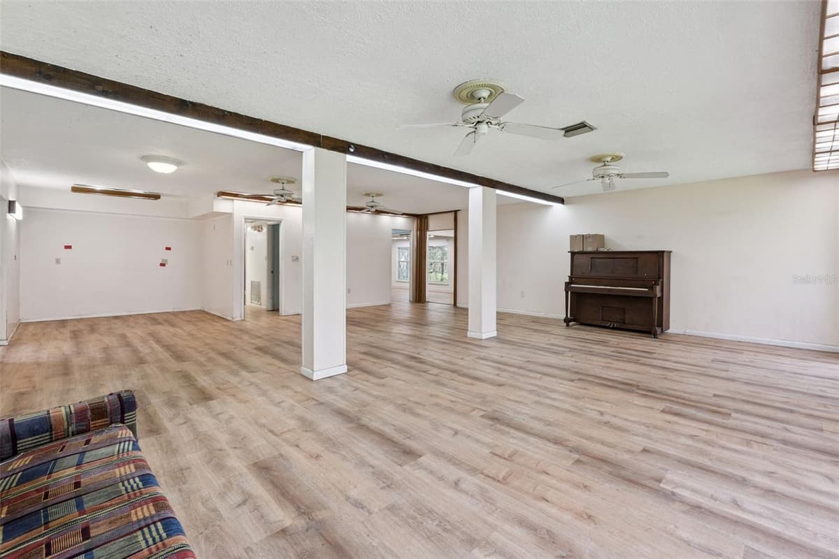 1730 NEPTUNE ROAD — photo 14 of 57