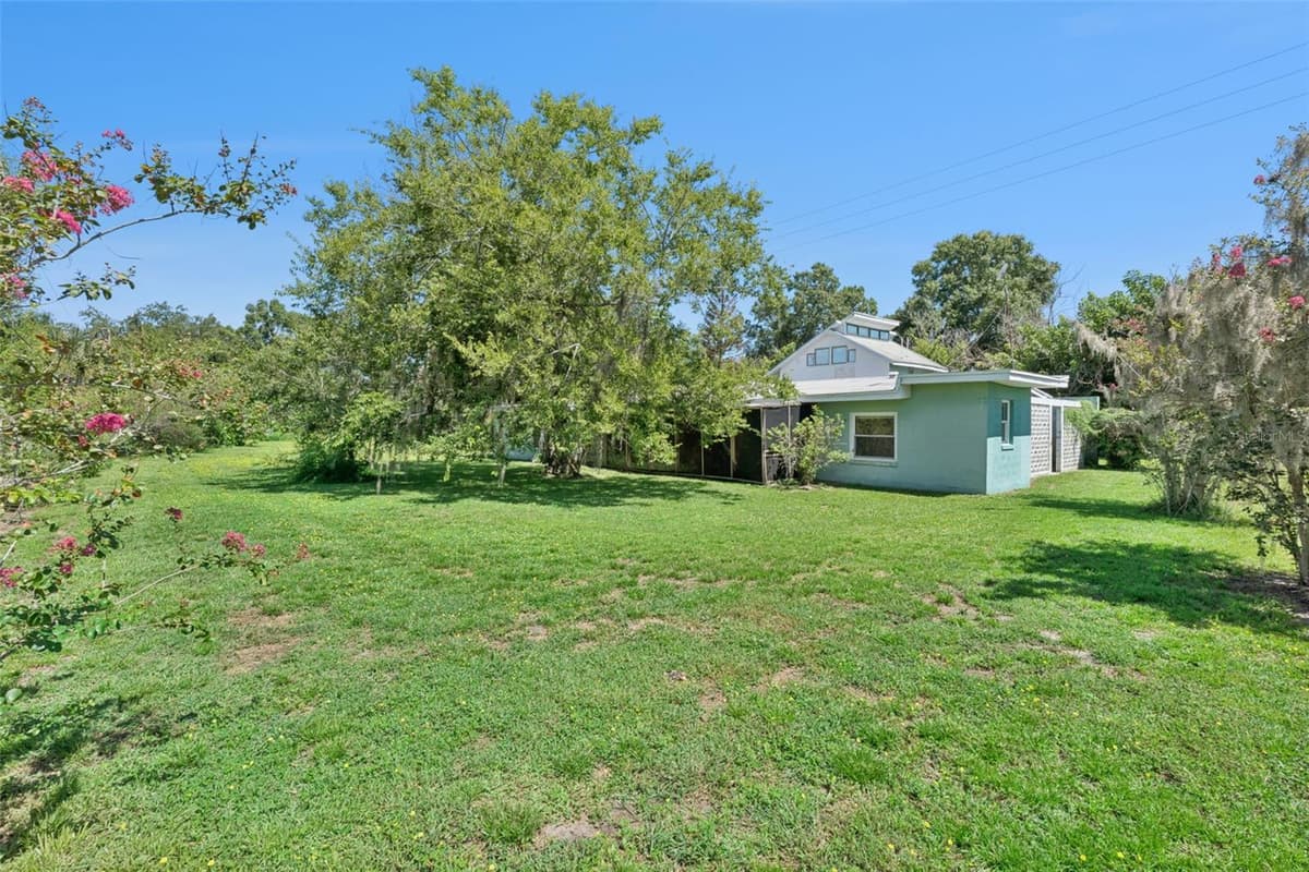 1730 NEPTUNE ROAD — photo 3 of 57