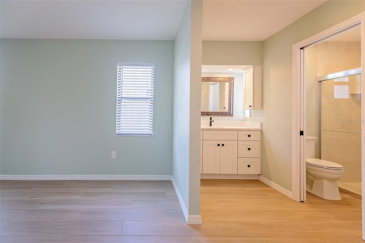 4005 17TH AVENUE — photo 18 of 40