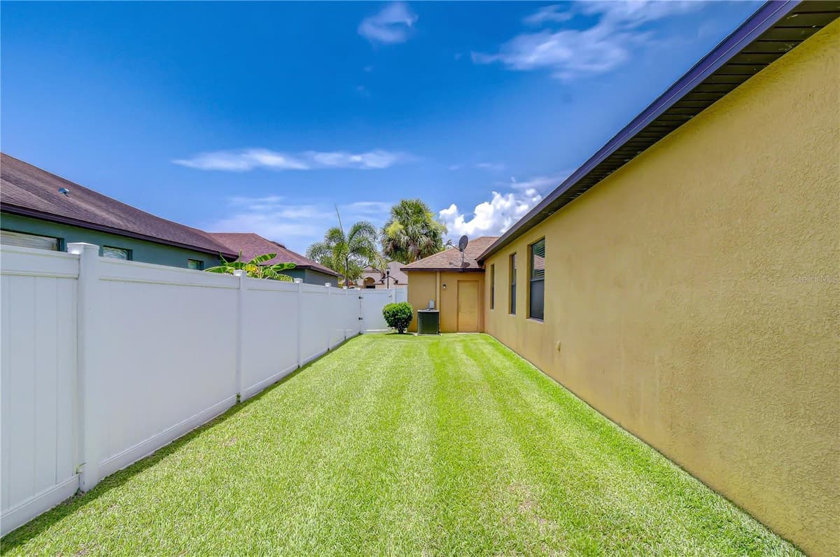 8443 WHITE POPLAR DRIVE — photo 75 of 100