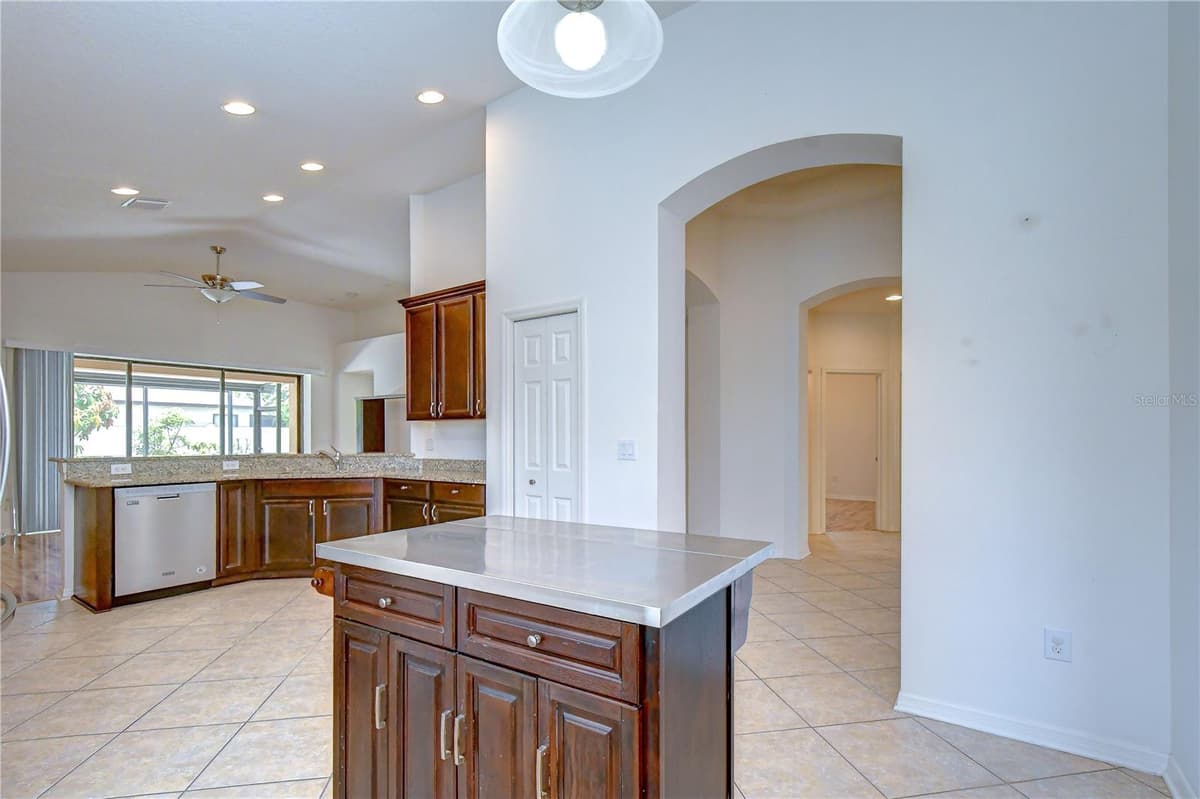 8443 WHITE POPLAR DRIVE — photo 33 of 100