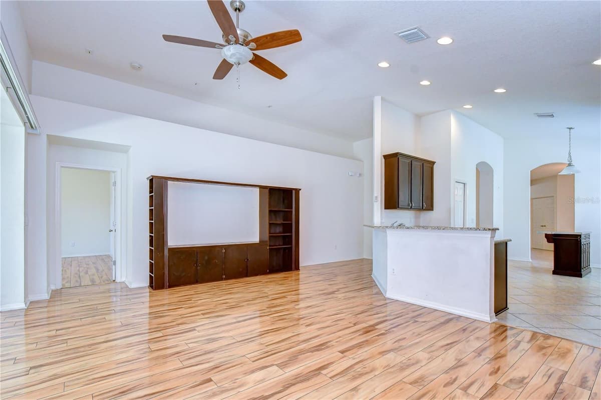 8443 WHITE POPLAR DRIVE — photo 44 of 100
