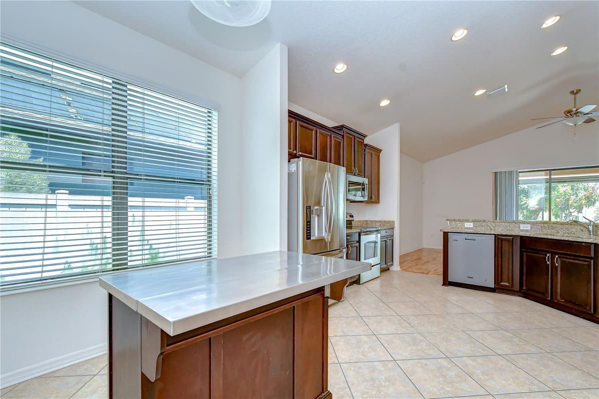 8443 WHITE POPLAR DRIVE — photo 36 of 100