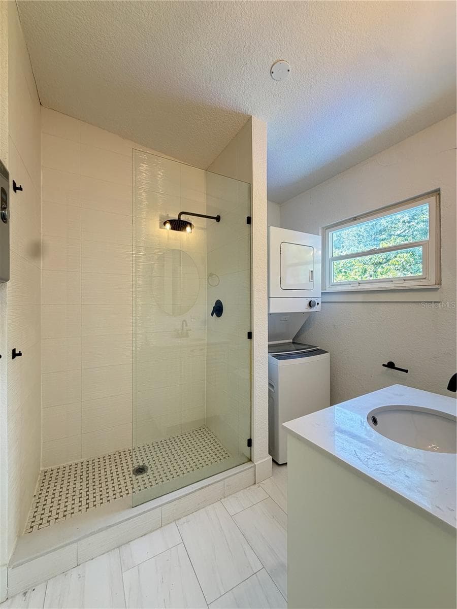 3126 KELVINGTON DRIVE — photo 17 of 27