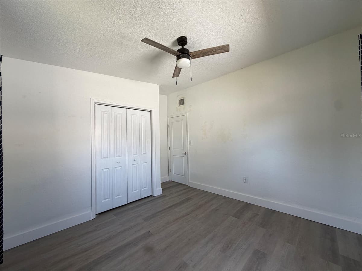 3126 KELVINGTON DRIVE — photo 9 of 27