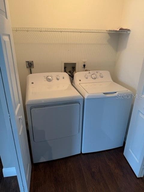 588 HOLLOWTREE PLACE — photo 24 of 25