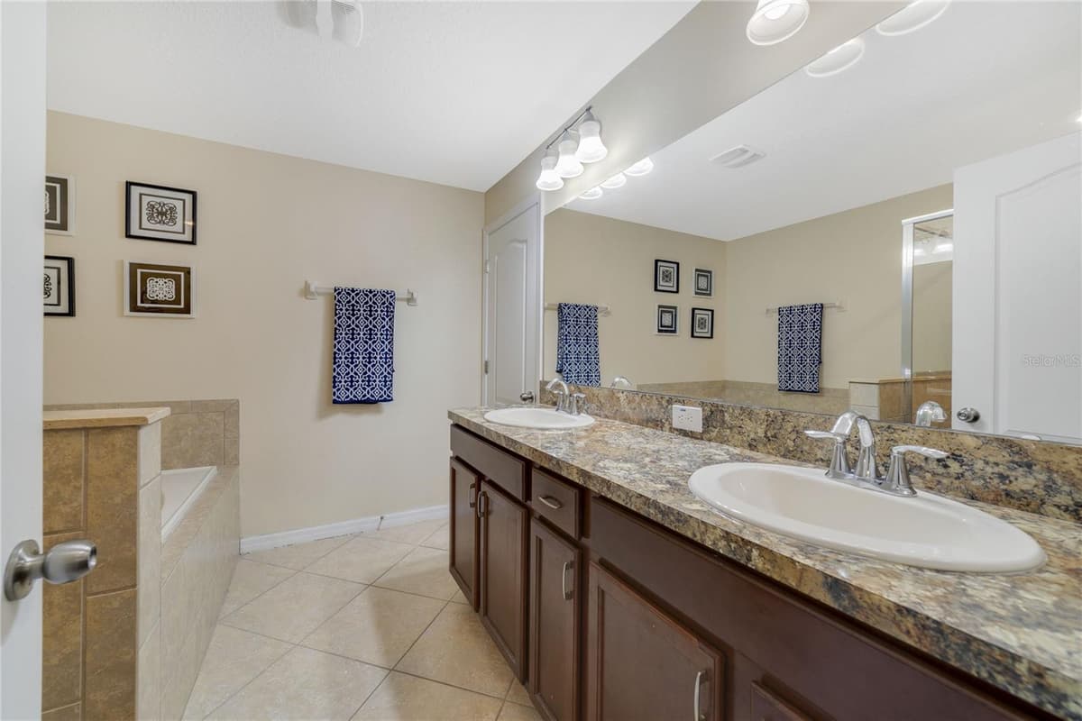 3349 RODRICK CIRCLE — photo 13 of 20