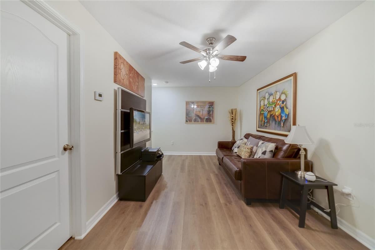 3349 RODRICK CIRCLE — photo 11 of 20