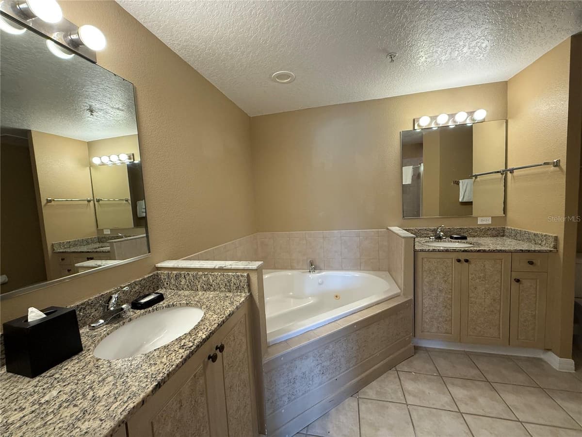 8601 WORLDQUEST BOULEVARD — photo 23 of 39