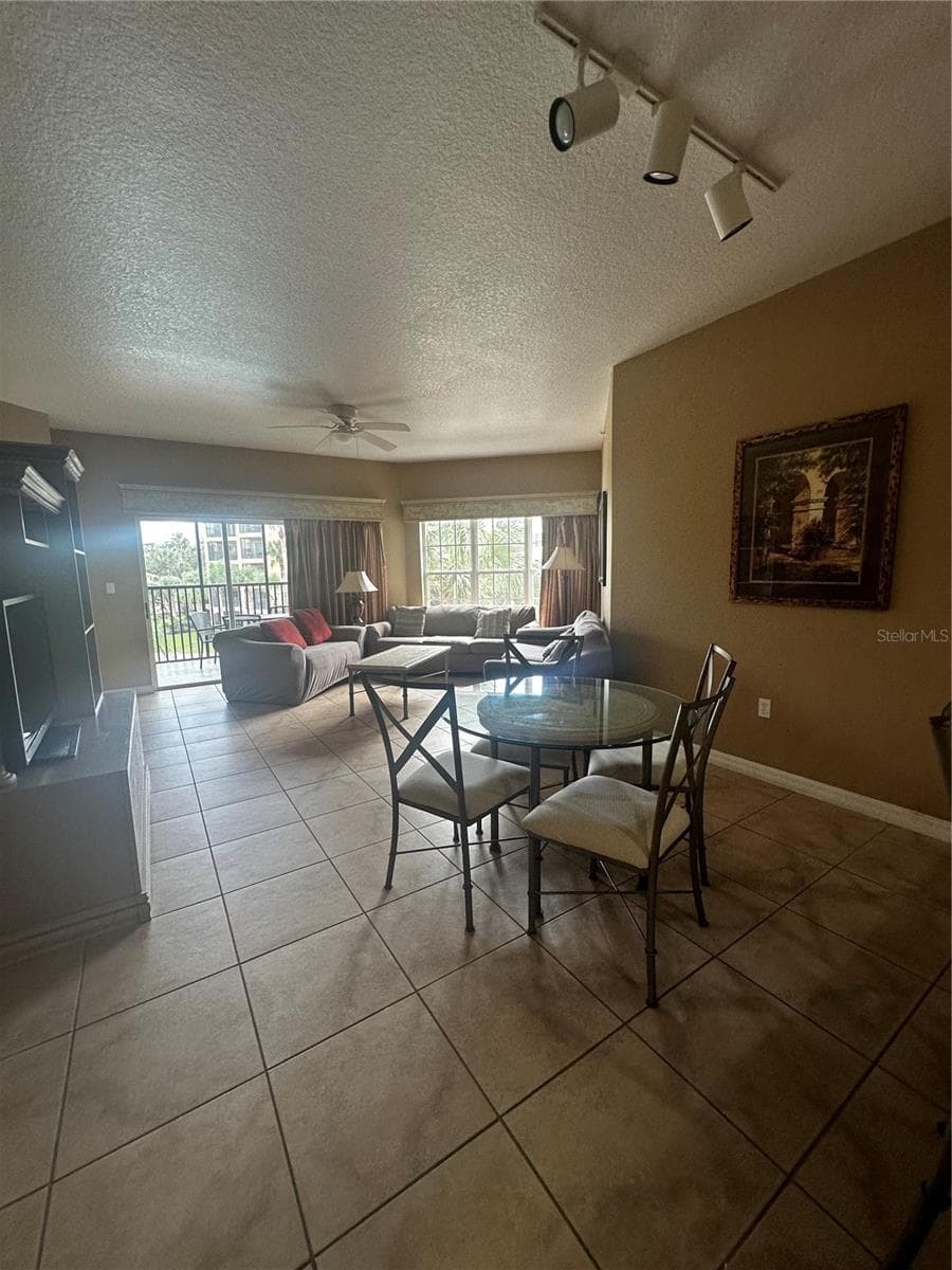 8601 WORLDQUEST BOULEVARD — photo 6 of 39