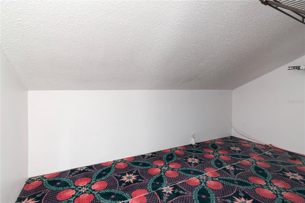 2655 BARKSDALE COURT — photo 27 of 37