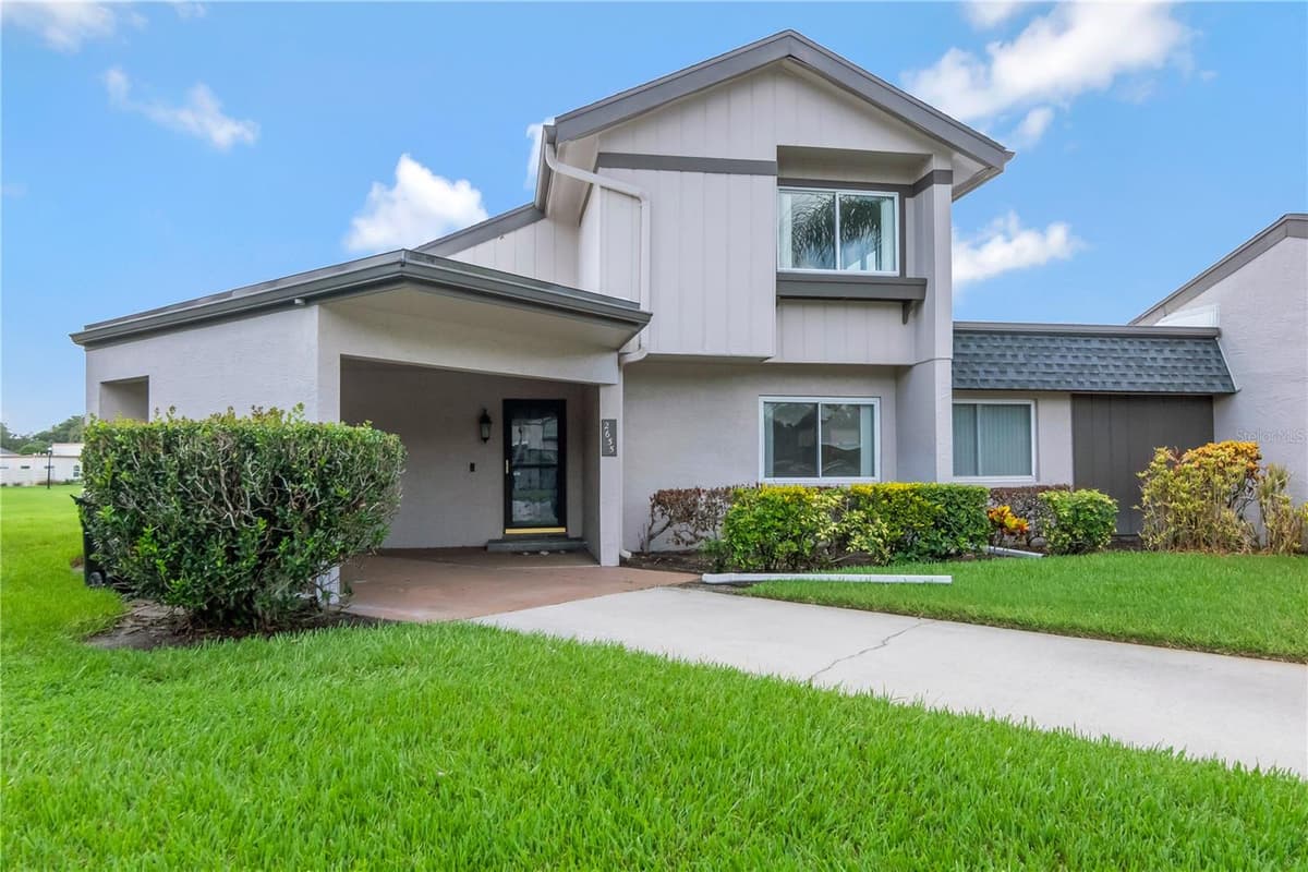 2655 BARKSDALE COURT — photo 1 of 37