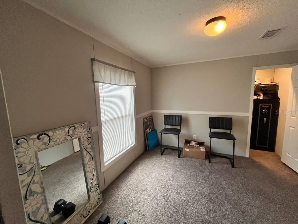 21619 41ST DRIVE — photo 38 of 61