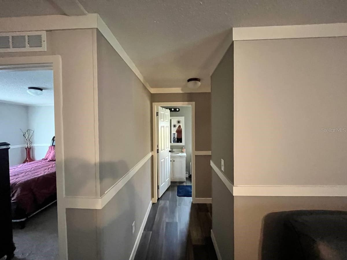 21619 41ST DRIVE — photo 43 of 61