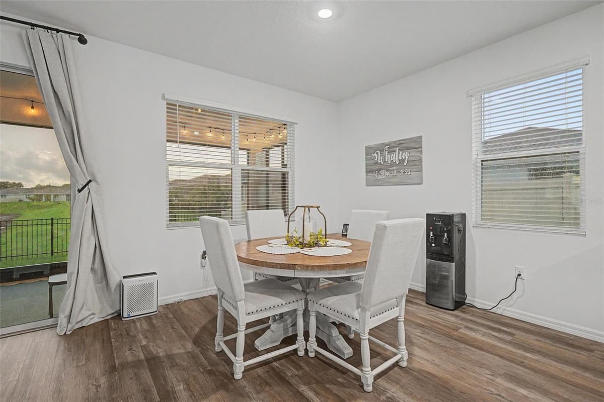 7815 WHEAT STONE DRIVE — photo 15 of 38