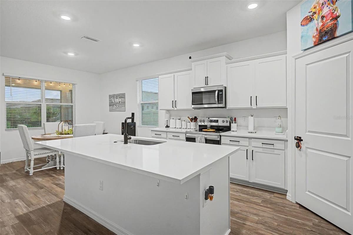 7815 WHEAT STONE DRIVE — photo 13 of 38