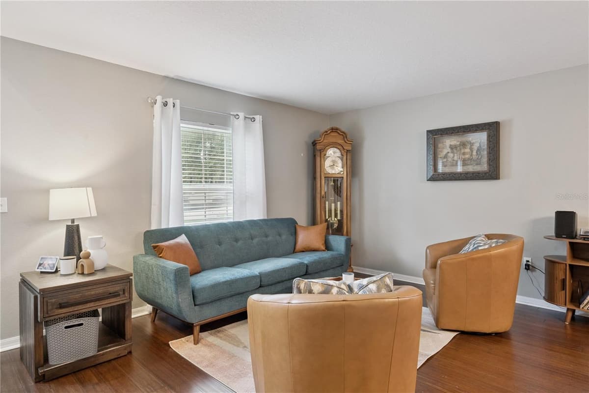 2333 FOXTREE ROAD — photo 4 of 47