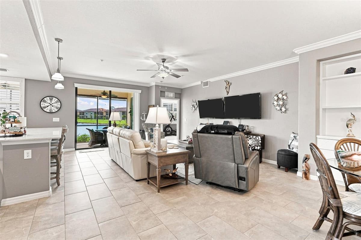 12455 GHIBERTI CIRCLE — photo 17 of 100
