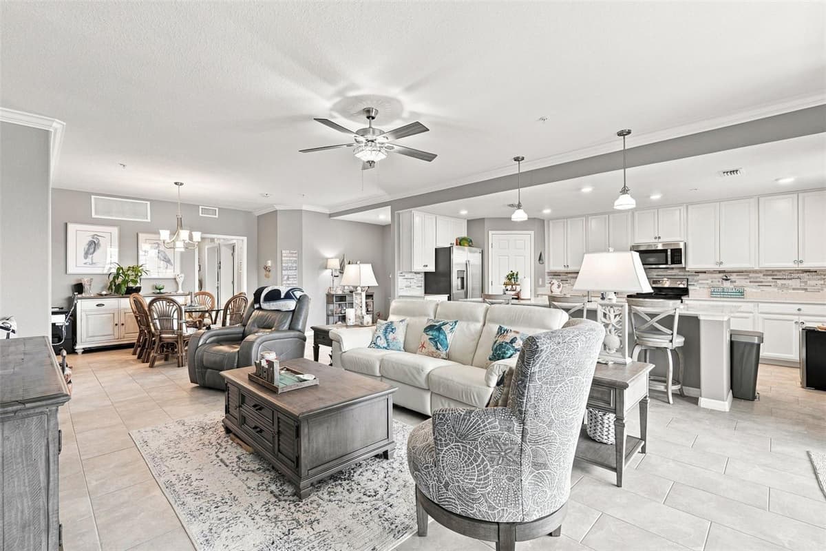12455 GHIBERTI CIRCLE — photo 15 of 100