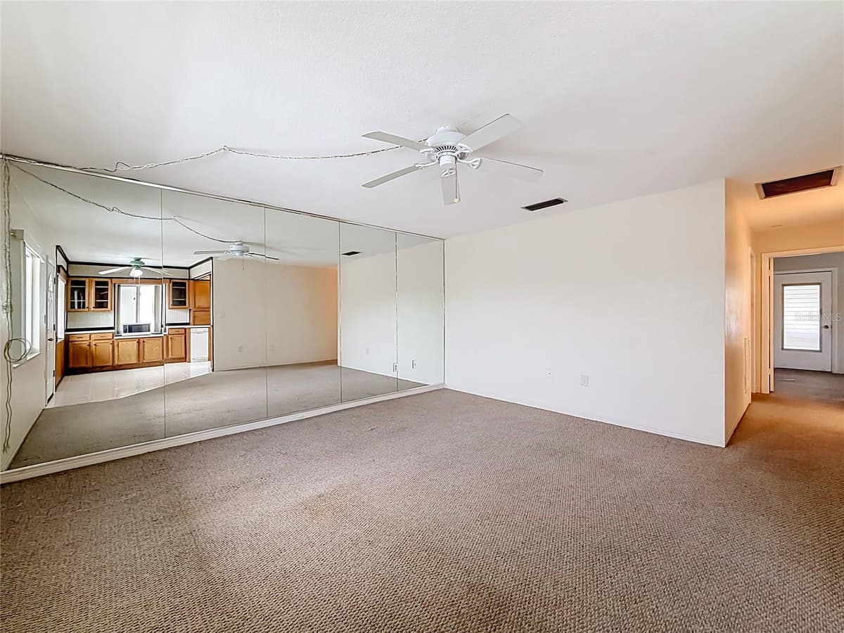 8101 113TH STREET — photo 4 of 47