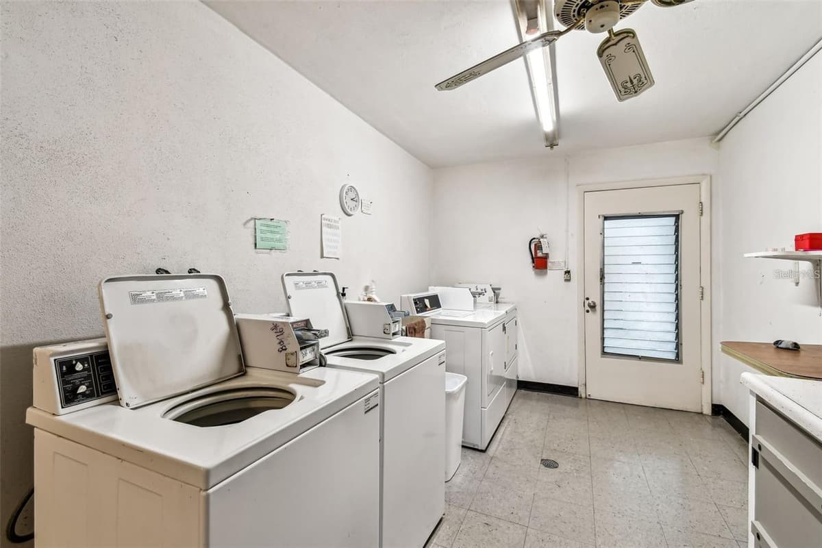 8101 113TH STREET — photo 37 of 47