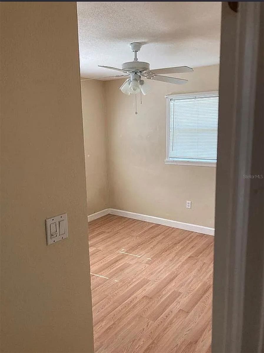 225 MISSISSIPPI AVENUE — photo 5 of 15