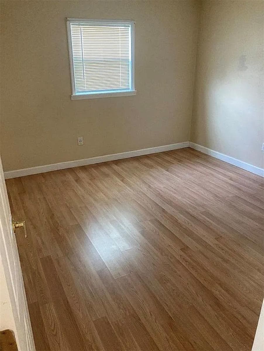 225 MISSISSIPPI AVENUE — photo 4 of 15