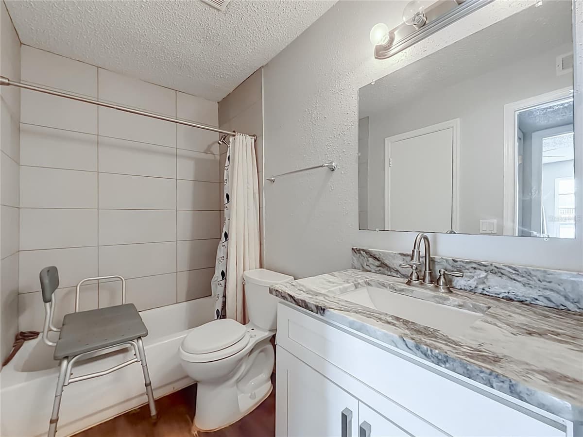305 WYMORE ROAD — photo 18 of 27