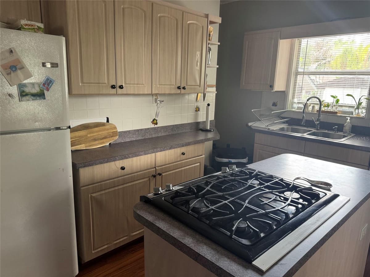 6408 HIGHLAND AVENUE — photo 28 of 54