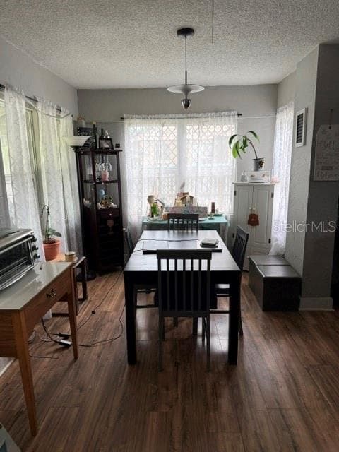 2312 BUTLER STREET — photo 12 of 20