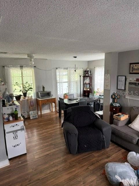 2312 BUTLER STREET — photo 13 of 20