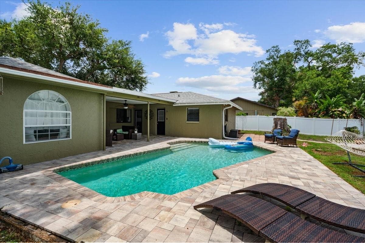 4346 MEADOWLAND CIRCLE — photo 43 of 44
