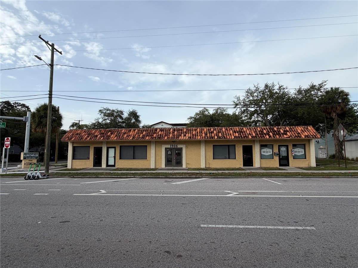 1906 PLATT STREET — photo 1 of 19