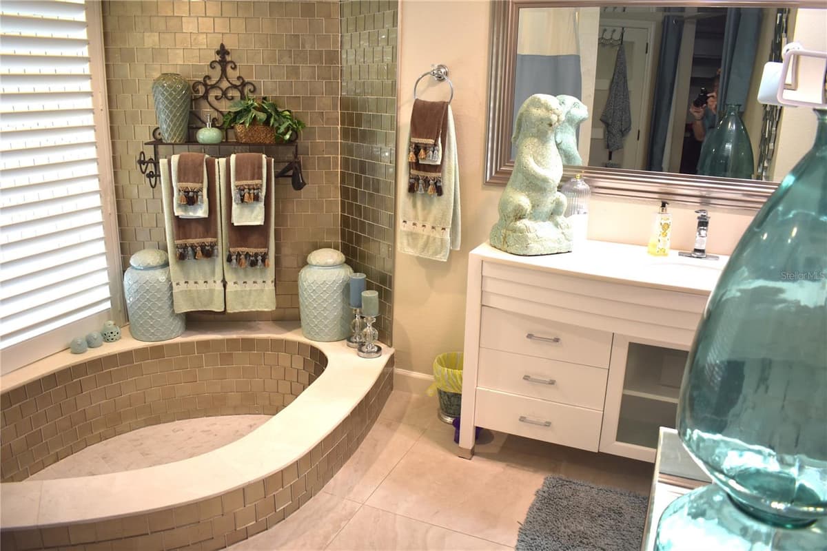 1653 SUNNYBROOK LANE — photo 21 of 47