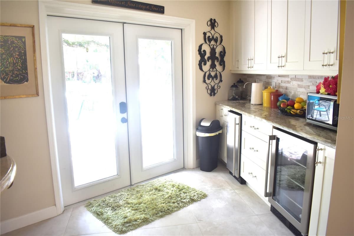 1653 SUNNYBROOK LANE — photo 35 of 47
