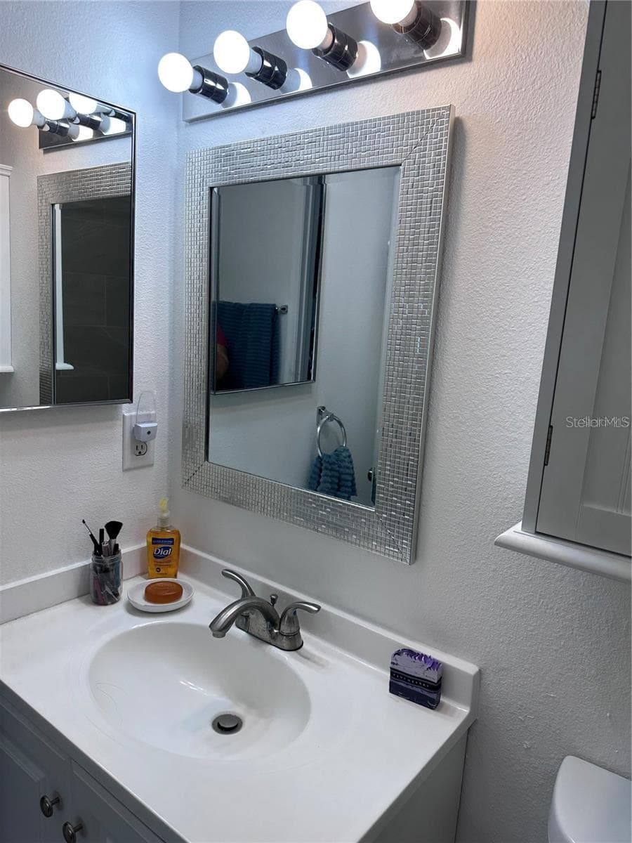 1247 REDONDO WAY — photo 13 of 16