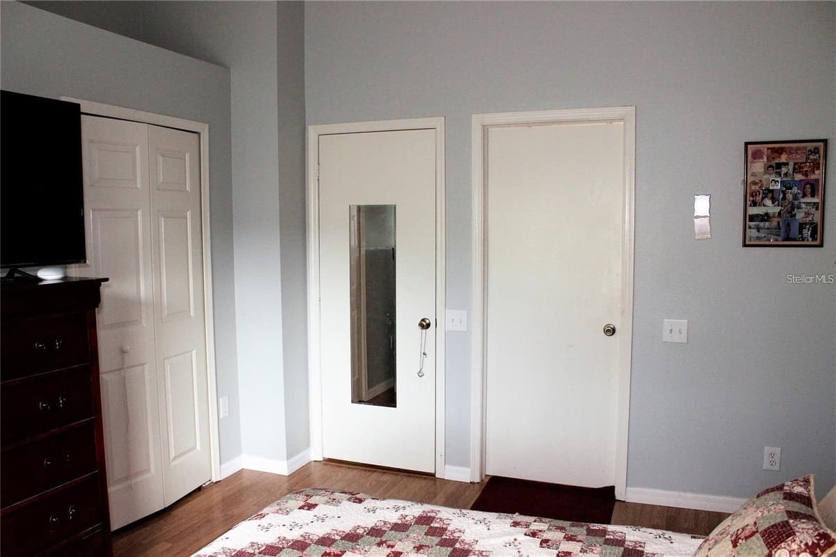1247 REDONDO WAY — photo 12 of 16