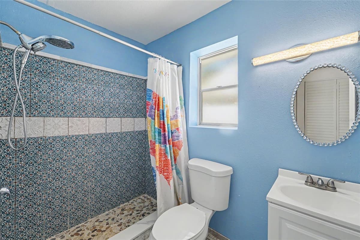 3174 PHLOX DRIVE — photo 23 of 28