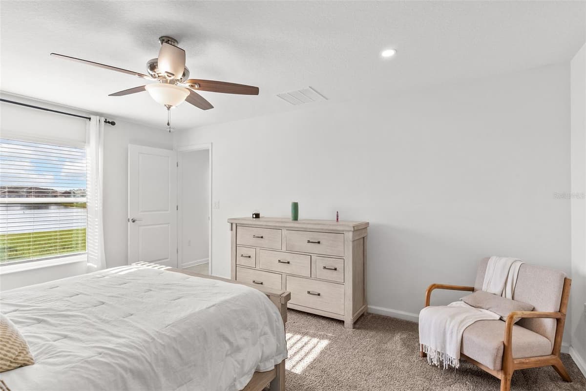5121 FOUR STRAND COURT — photo 20 of 36