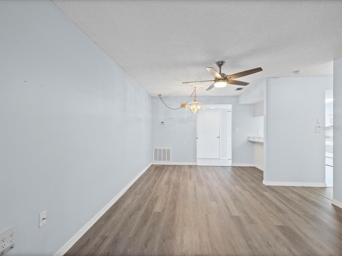 3806 STAYSAIL LANE — photo 17 of 57