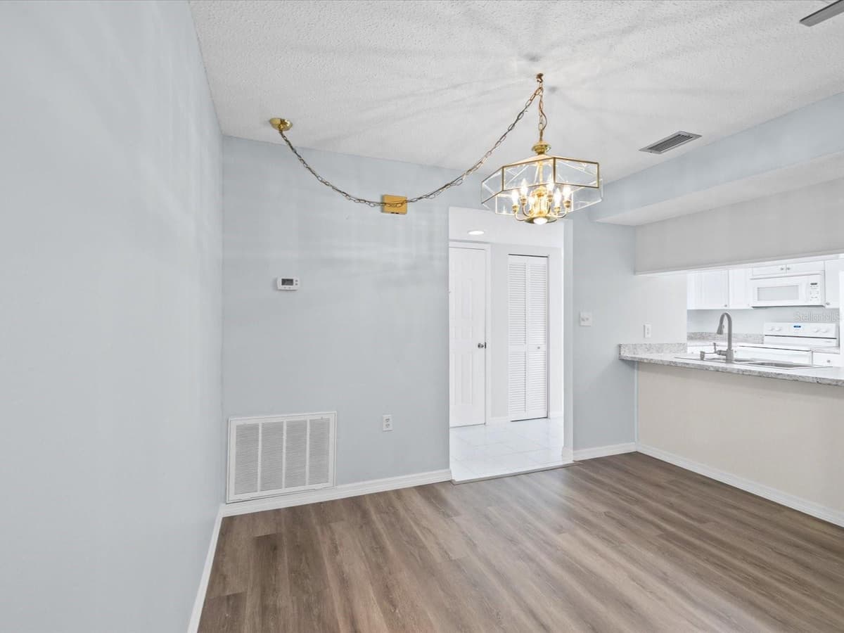 3806 STAYSAIL LANE — photo 16 of 57