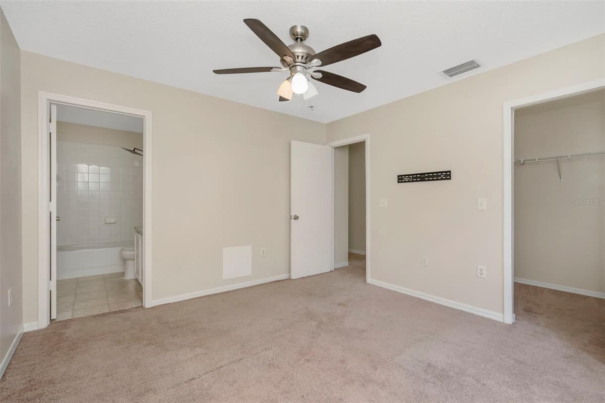 7361 BANK DRIVE — photo 15 of 25