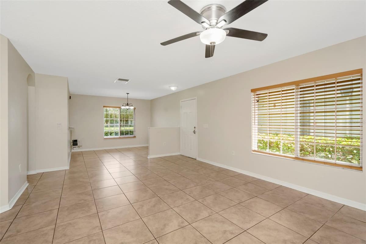 7361 BANK DRIVE — photo 6 of 25