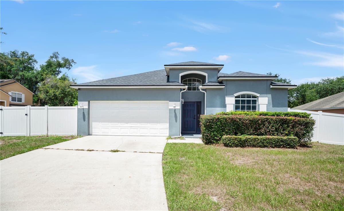 7933 REX HILL TRAIL — photo 1 of 35