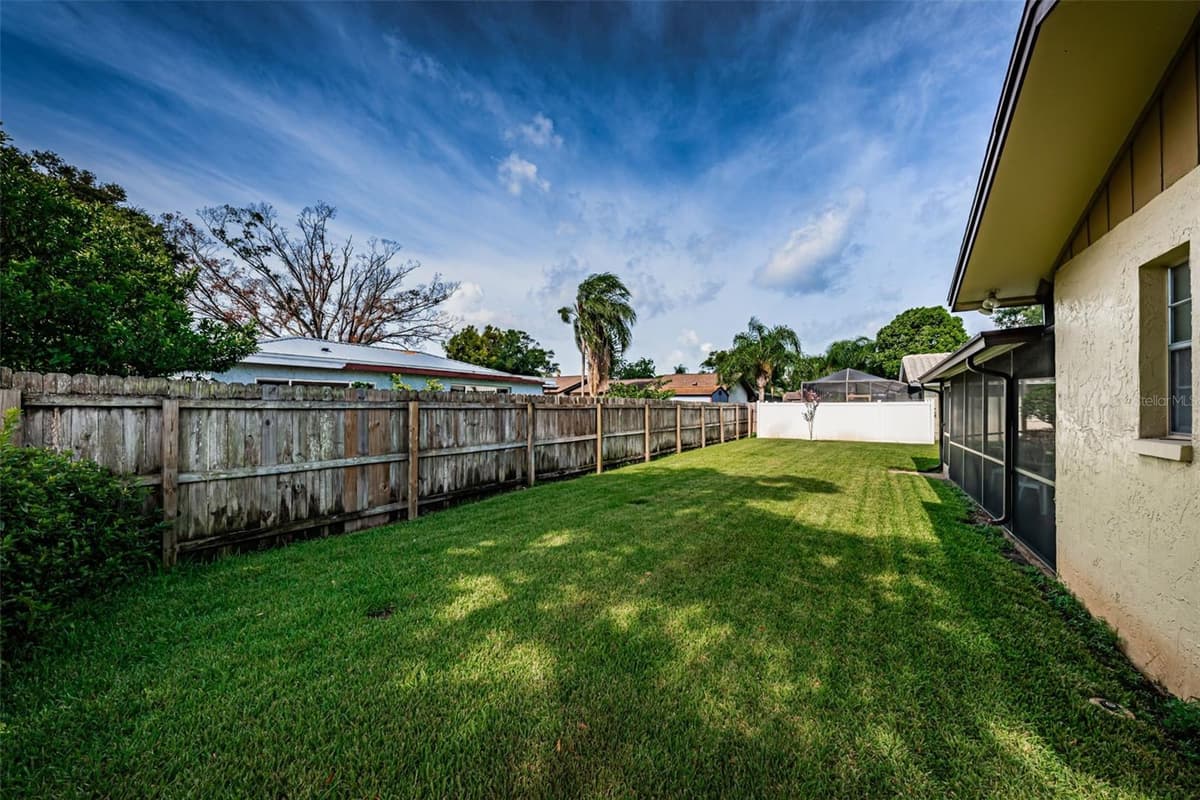 11794 96TH PLACE — photo 36 of 40